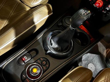 2017-MINI-Countryman-Cooper-S-Auto_13