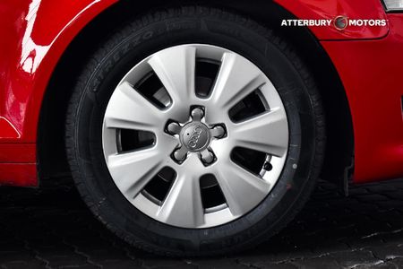 2011-Audi-A3-Sportback-16-TDI-Attraction-Auto_14