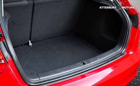 2011-Audi-A3-Sportback-16-TDI-Attraction-Auto_18