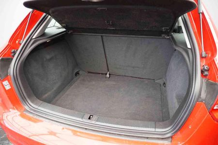 2011-Audi-A3-Sportback-16-TDI-Attraction-Auto_20