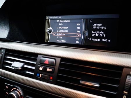 2012-BMW-3-Series-335i-Convertible-M-Sport-Auto_9