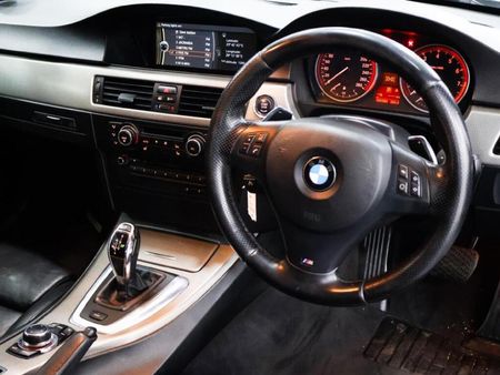 2012-BMW-3-Series-335i-Convertible-M-Sport-Auto_6