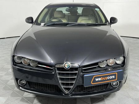 2012-Alfa-Romeo-159-32-Q4-Distinctive_10