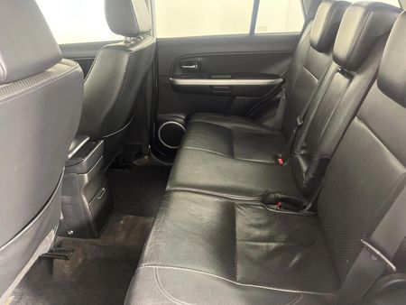 2010-Suzuki-Grand-Vitara-32-V6-Auto_3