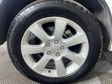 2010-Suzuki-Grand-Vitara-32-V6-Auto_7