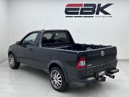 2008-Fiat-Strada-12-EL_3