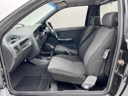 2008-Fiat-Strada-12-EL_6