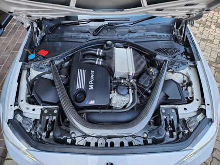 2018-BMW-M2-Competition-Auto_12