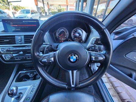 2018-BMW-M2-Competition-Auto_8