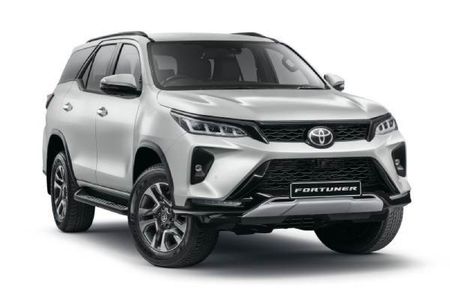 2024-Toyota-Fortuner-28-GD-6-4x4-Auto_0