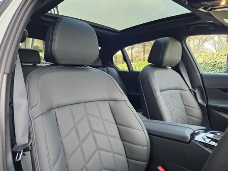 2024-BMW-5-Series-520d-M-Sport_6