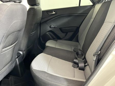 2017-Hyundai-i20-12-Motion_3