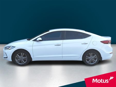 2020-Hyundai-Elantra-16-Executive_3