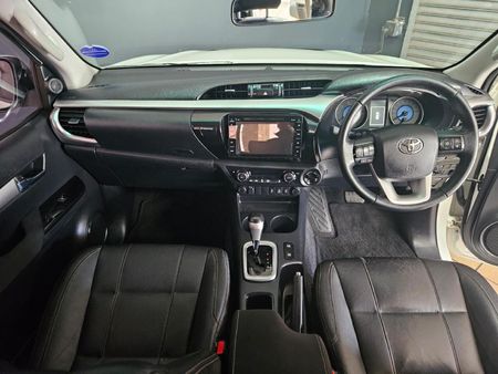 2016-Toyota-Hilux-28-GD-6-Raider-4x4-Double-Cab-Auto_6
