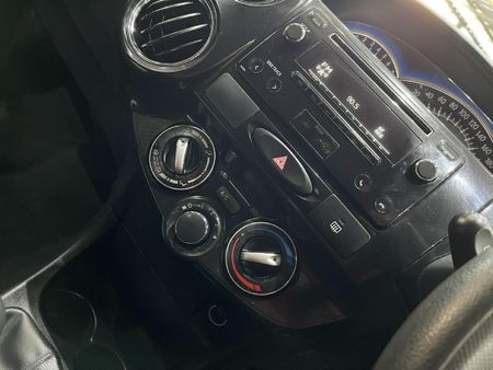 2017-Toyota-Etios-Cross-15-XS-5-dr_10