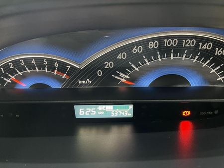 2017-Toyota-Etios-Cross-15-XS-5-dr_7