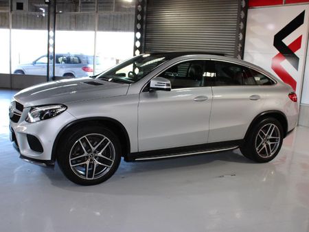 2018-Mercedes-Benz-GLE-Coupe-350d-4Matic_19