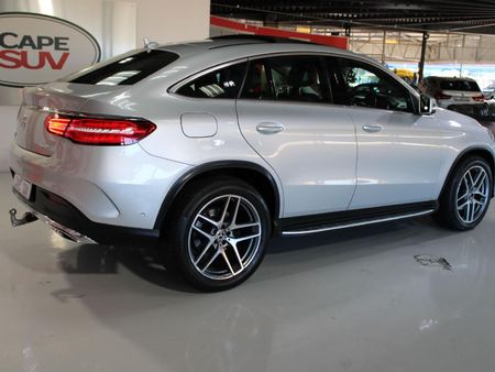 2018-Mercedes-Benz-GLE-Coupe-350d-4Matic_3