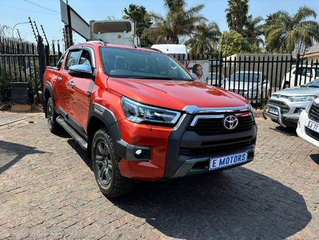 2022-Toyota-Hilux-28-GD-6-Raised-Body-Legend-Auto-Double-Cab_0