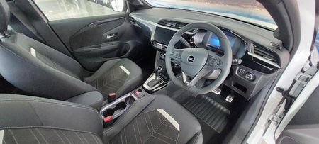 2024-Opel-Corsa-12T-GS-Line_11