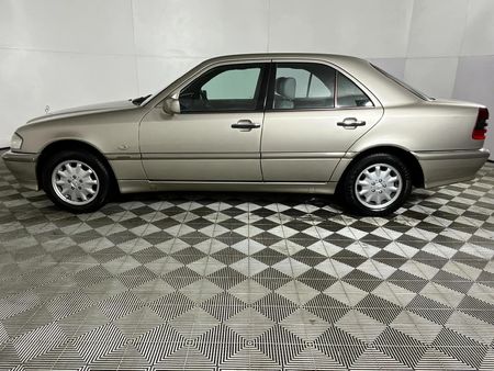 1998-Mercedes-Benz-C-Class-C-280-Elegance-Auto_16