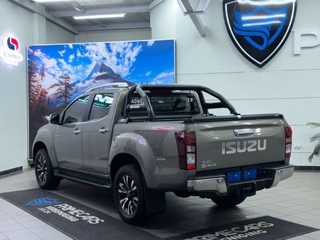 2021-Isuzu-D-Max-300-LX-Auto-Double-Cab_9