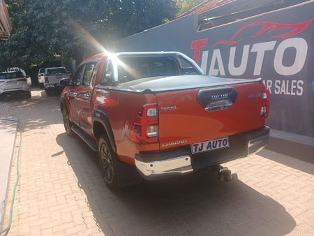 2018-Toyota-Hilux-28-GD-6-Raised-Body-Legend-Auto-Double-Cab_1