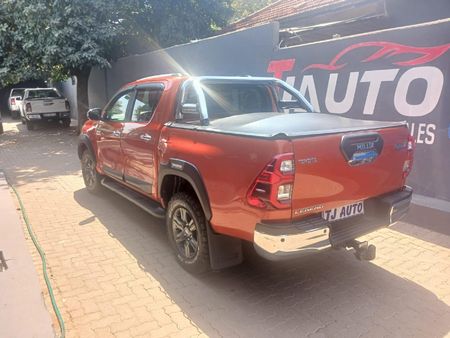 2018-Toyota-Hilux-28-GD-6-Raised-Body-Legend-Auto-Double-Cab_4