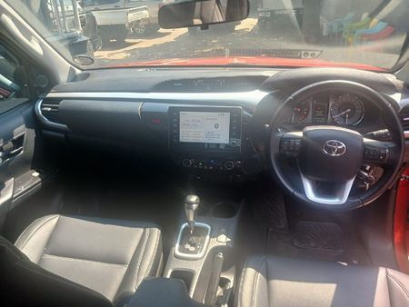 2018-Toyota-Hilux-28-GD-6-Raised-Body-Legend-Auto-Double-Cab_6