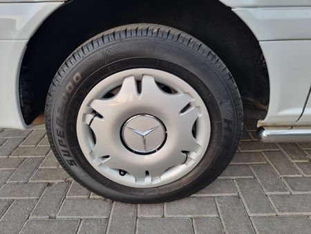 2005-Mercedes-Benz-Vito-115-CDI-CrewBus_5