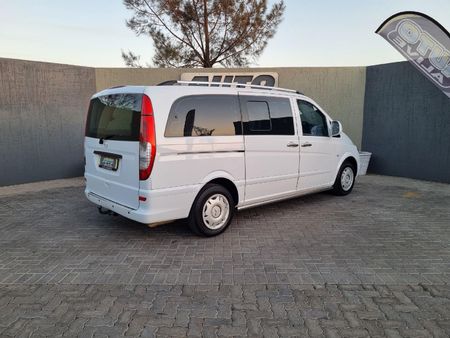 2005-Mercedes-Benz-Vito-115-CDI-CrewBus_6