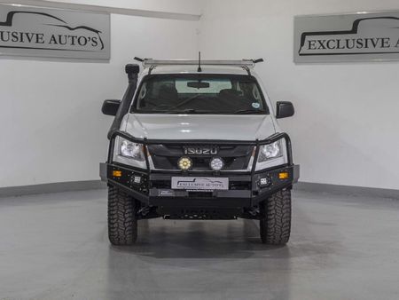 2018-Isuzu-KB-250-D-Teq-HO-Hi-Riderr-4x4-Double-Cab_1