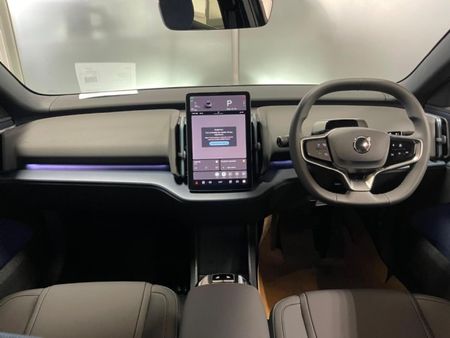 2026-Volvo-EX30-Ultra-Single-Motor-Extended-Range_7