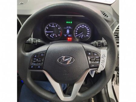 2020-Hyundai-Tucson-20-Premium_12
