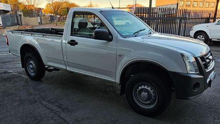 2010-Isuzu-KB-250D-LWB-Single-Cab_3