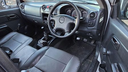 2010-Isuzu-KB-250D-LWB-Single-Cab_4