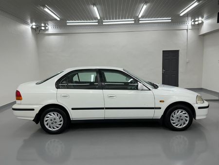 1998-Honda-Ballade-150i-Luxline-Auto_3