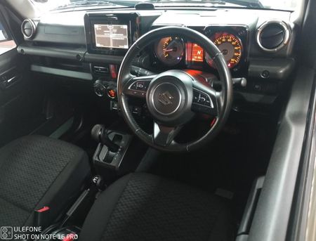 2022-Suzuki-Jimny-15-GLX-Auto_7