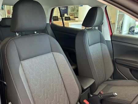2024-Volkswagen-T-Cross-10-TSI-Life-Auto_6