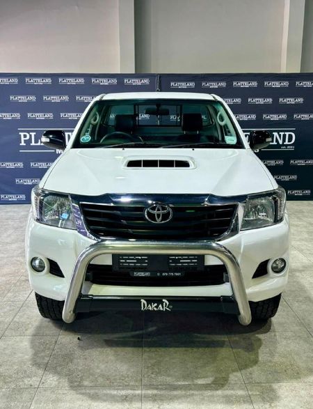 2015-Toyota-Hilux-30-D-4D-Raider-Raised-Body-Single-Cab_1