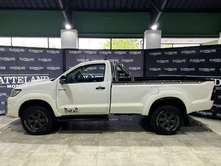 2015-Toyota-Hilux-30-D-4D-Raider-Raised-Body-Single-Cab_4