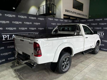 2015-Toyota-Hilux-30-D-4D-Raider-Raised-Body-Single-Cab_5