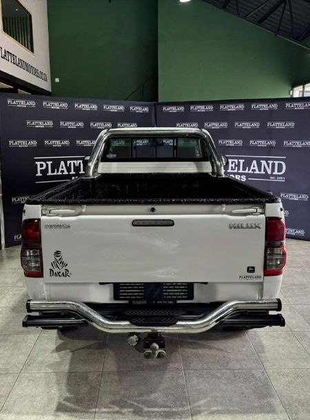 2015-Toyota-Hilux-30-D-4D-Raider-Raised-Body-Single-Cab_6