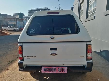 2011-Ford-Bantam-16i-XLT_3