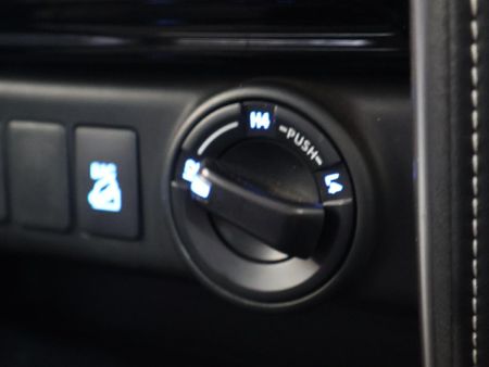 2021-Toyota-Fortuner-28-GD-6-4x4-Auto_10