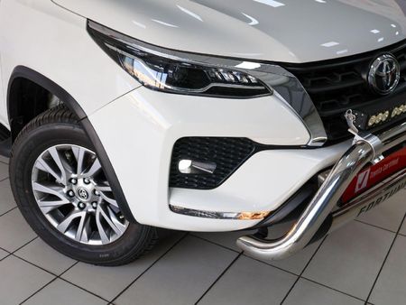 2021-Toyota-Fortuner-28-GD-6-4x4-Auto_2