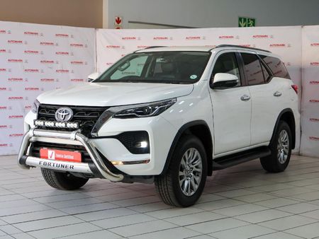 2021-Toyota-Fortuner-28-GD-6-4x4-Auto_5