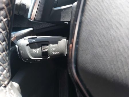 2024-Peugeot-3008-16T-Allure-Auto_16