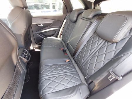 2024-Peugeot-3008-16T-Allure-Auto_6