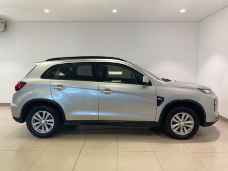 2022-Mitsubishi-ASX-20-ES-CVT_2